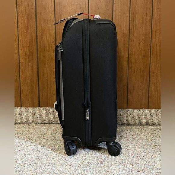 TUMI Merge International Front Lid Four-Wheel Carry-On - Picture 4 of 14